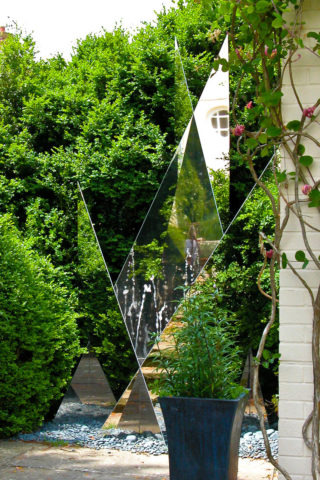 teepee-side-garden