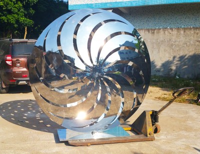 My Newest Sculpture: Pinwheel