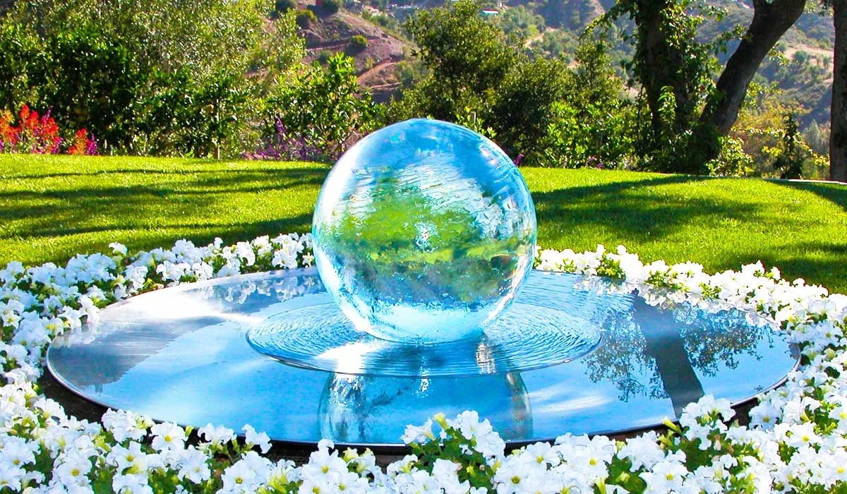 stunning-aqualens-fountain-slide2