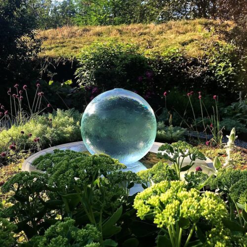 Lush Garden Oasis and Aqualens