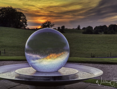 sphere-fountain-sunset-reflectioni