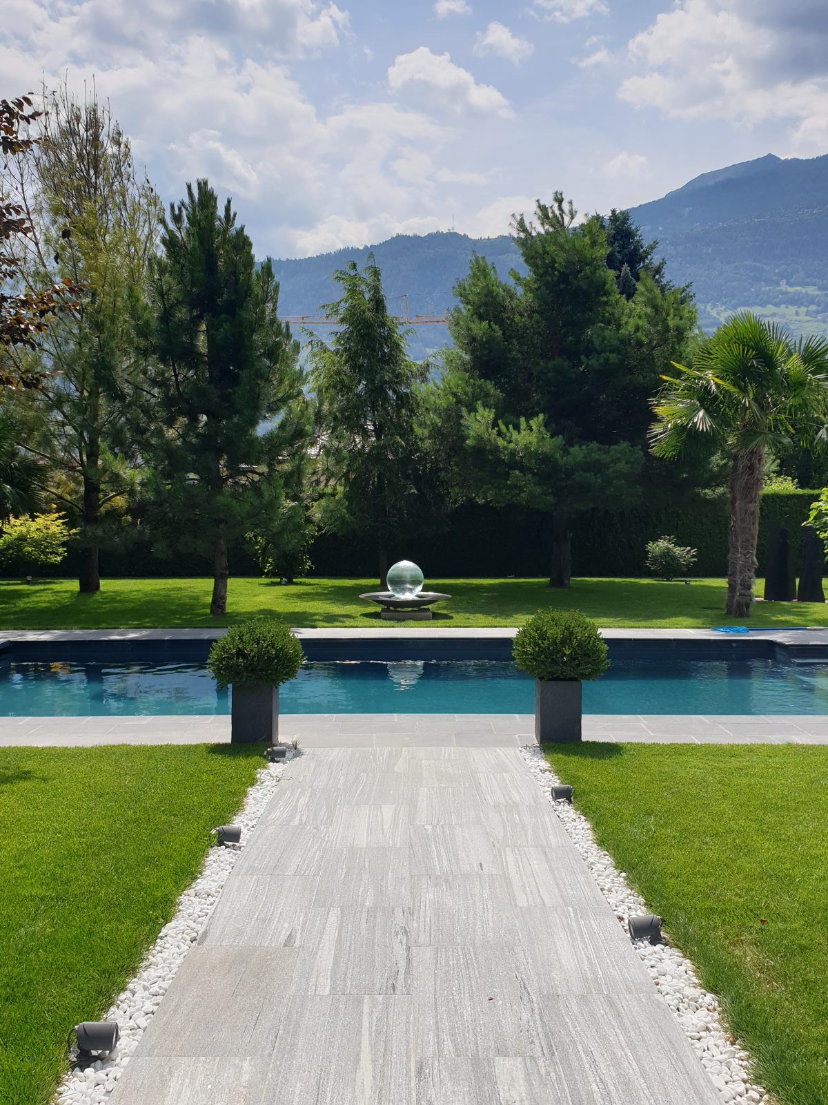 Lush Garden Aqualens