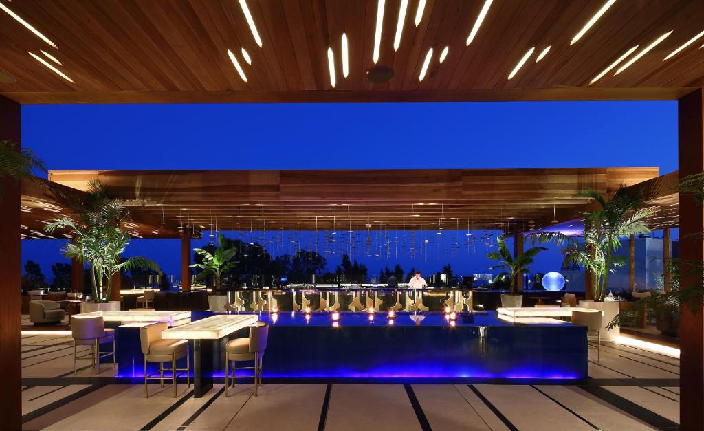 Four Seasons Cyprus Sphere Fountain