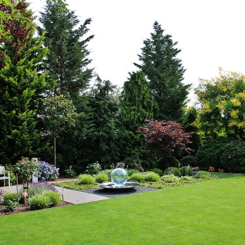 Garden Sphere Fountain Magic