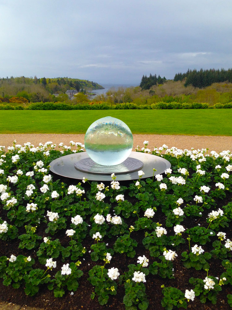 Red Carnation Fountain