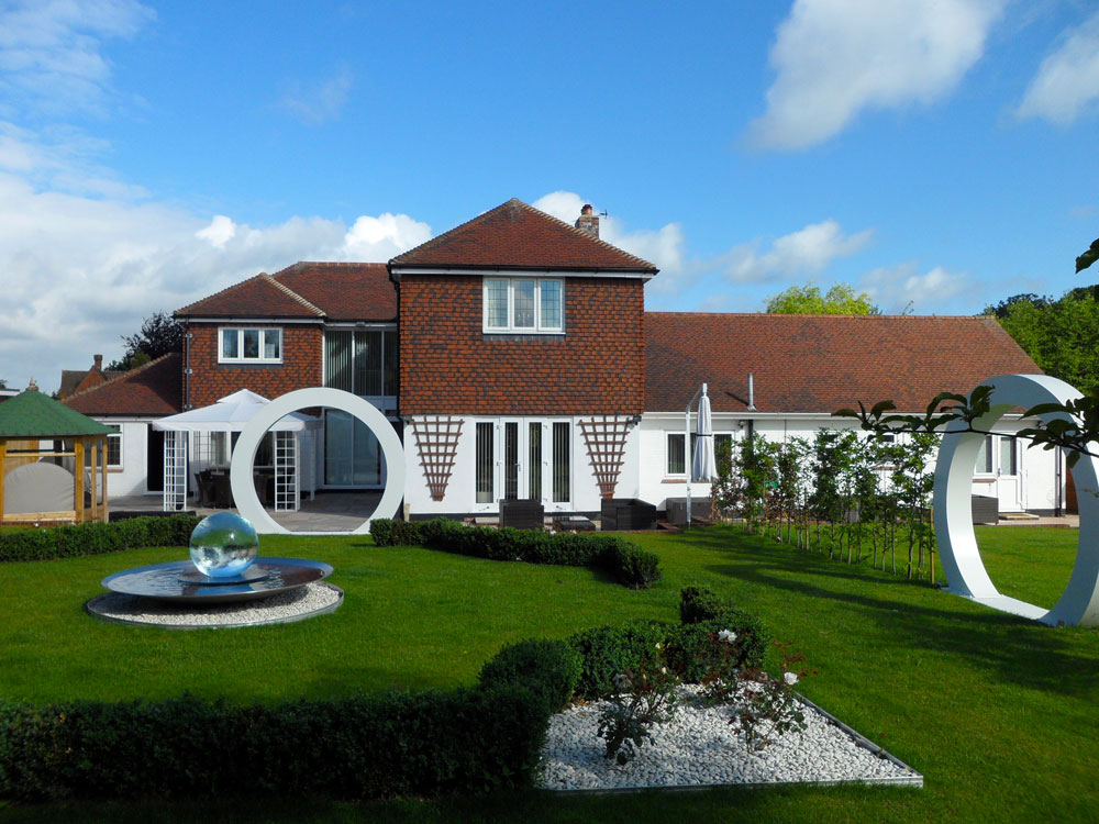 Unique Home with Aqualens